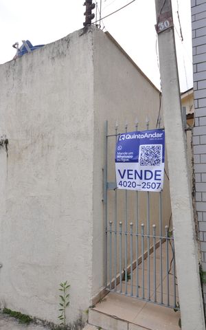 Casa à venda com 63m², 2 quartos e sem vagaFachada