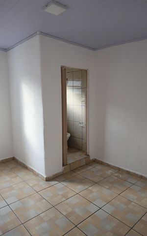 Casa para alugar com 32m², 1 quarto e sem vagaQuarto