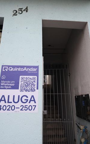 Casa para alugar com 32m², 1 quarto e sem vagaFachada