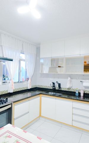 Casa à venda com 200m², 3 quartos e 2 vagasCozinha