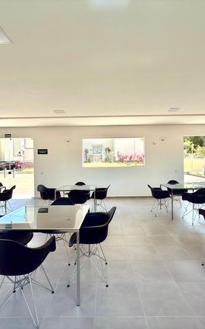 Apartamento para alugar com 50m², 2 quartos e 1 vaga Apartamento para alugar com 50m², 2 quartos e 1 vagaÁrea comum - Salão de festas
