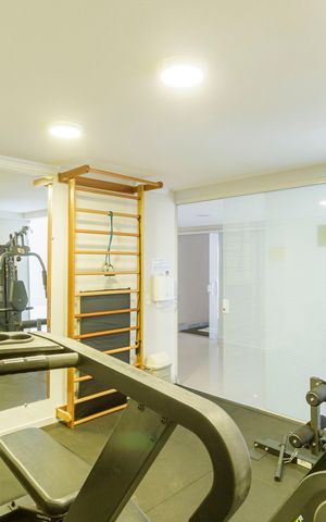 Apartamento à venda com 103m², 2 quartos e 1 vaga Apartamento à venda com 103m², 2 quartos e 1 vagaÁrea comum - Academia