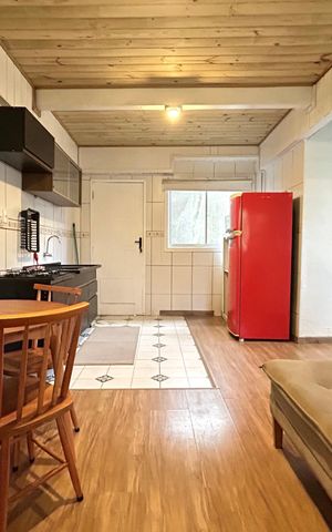 Casa para alugar com 55m², 1 quarto e sem vaga