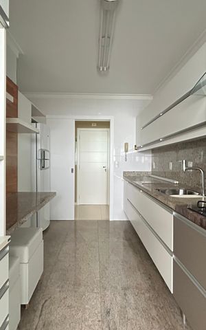 Apartamento para alugar com 95m², 2 quartos e 1 vaga Apartamento para alugar com 95m², 2 quartos e 1 vagaCozinha