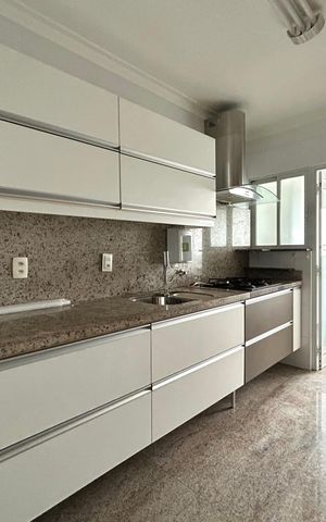Apartamento para alugar com 95m², 2 quartos e 1 vaga Apartamento para alugar com 95m², 2 quartos e 1 vagaCozinha