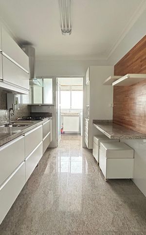 Apartamento para alugar com 95m², 2 quartos e 1 vaga Apartamento para alugar com 95m², 2 quartos e 1 vagaCozinha