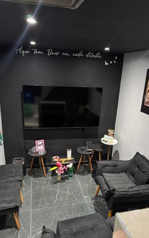 Casa à venda com 88m², 1 quarto e sem vaga Casa à venda com 88m², 1 quarto e sem vagaSala