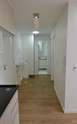 Apartamento à venda com 38m², 2 quartos e 1 vagaCozinha e Área de Serviço