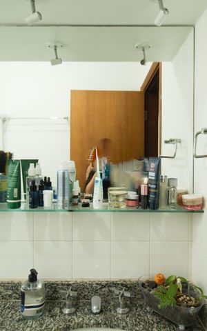 Casa à venda com 180m², 3 quartos e 2 vagasBanheiro