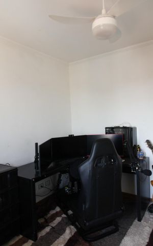 Casa à venda com 180m², 3 quartos e 2 vagasQuarto 3