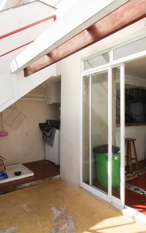 Casa à venda com 180m², 3 quartos e 2 vagasQuintal