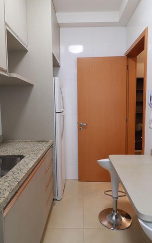 Apartamento para alugar com 78m², 2 quartos e 2 vagasCozinha 