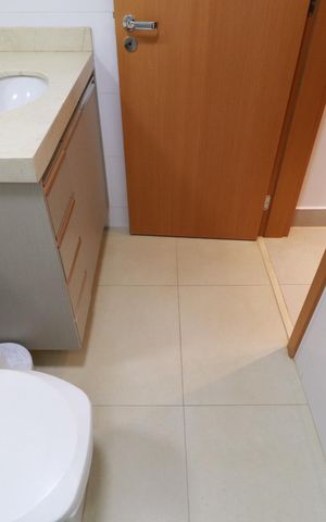 Apartamento para alugar com 78m², 2 quartos e 2 vagasBanheiro 