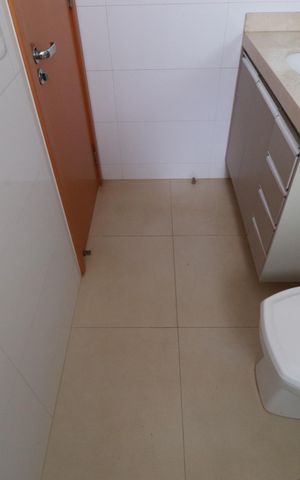 Apartamento para alugar com 78m², 2 quartos e 2 vagasBanheiro suite 