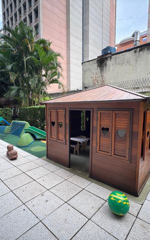 Apartamento à venda com 127m², 3 quartos e 3 vagas Apartamento à venda com 127m², 3 quartos e 3 vagasÁrea externa