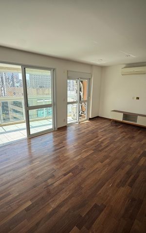 Apartamento à venda com 127m², 3 quartos e 3 vagas