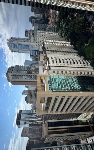 Apartamento à venda com 127m², 3 quartos e 3 vagas Apartamento à venda com 127m², 3 quartos e 3 vagasVista