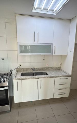 Apartamento à venda com 127m², 3 quartos e 3 vagas Apartamento à venda com 127m², 3 quartos e 3 vagasCozinha