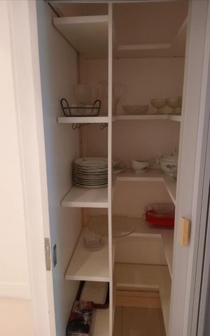 Apartamento à venda com 125m², 3 quartos e 2 vagas Apartamento à venda com 125m², 3 quartos e 2 vagasDispensa