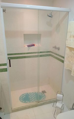 Apartamento à venda com 125m², 3 quartos e 2 vagas Apartamento à venda com 125m², 3 quartos e 2 vagasBanheiro