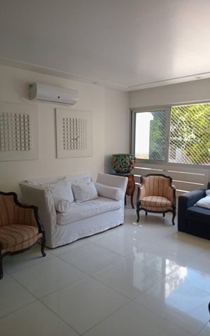 Apartamento à venda com 125m², 3 quartos e 2 vagas Apartamento à venda com 125m², 3 quartos e 2 vagasSala