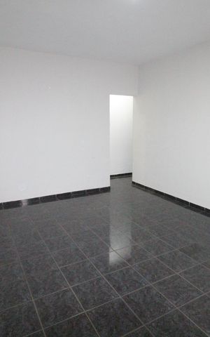 Casa para alugar com 170m², 4 quartos e 2 vagasSala