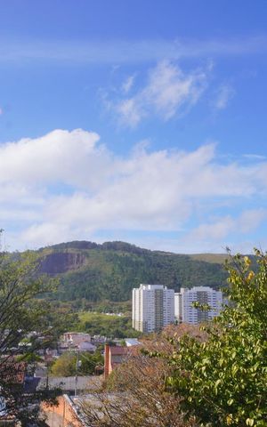 Casa para alugar com 160m², 4 quartos e 1 vagaVista da Rua