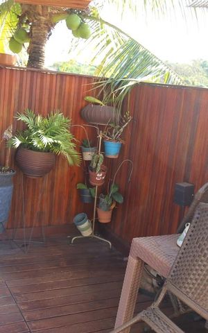 Casa de condomínio à venda com 150m², 3 quartos e 4 vagas