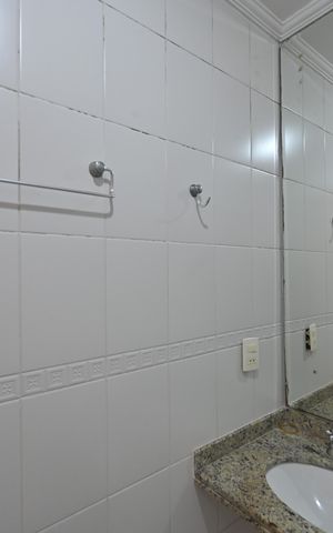 Apartamento à venda com 80m², 3 quartos e 2 vagasBanheiro da Suíte