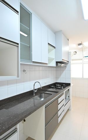 Apartamento à venda com 80m², 3 quartos e 2 vagasCozinha