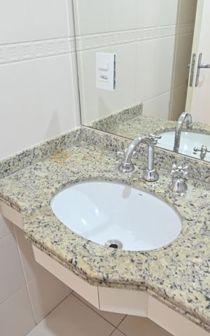 Apartamento à venda com 80m², 3 quartos e 2 vagasBanheiro Social
