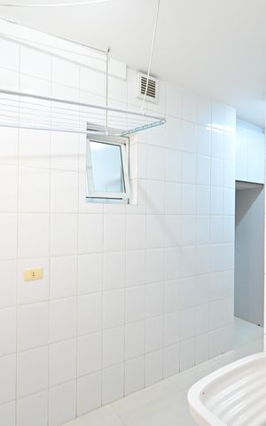 Apartamento à venda com 80m², 3 quartos e 2 vagasLavanderia