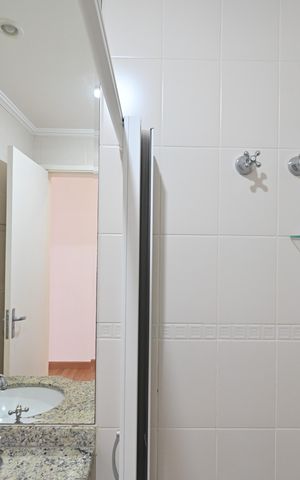 Apartamento à venda com 80m², 3 quartos e 2 vagasBanheiro Social