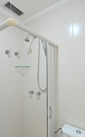 Apartamento à venda com 80m², 3 quartos e 2 vagasBanheiro Social