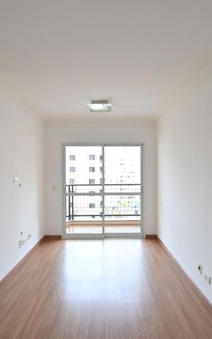 Apartamento à venda com 80m², 3 quartos e 2 vagasSala