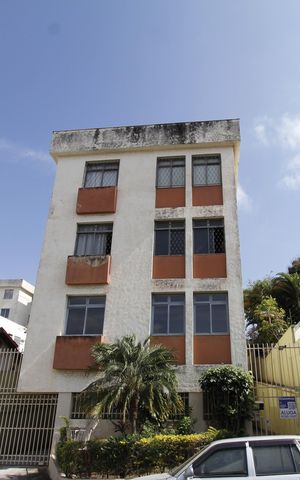 Apartamento para alugar com 80m², 2 quartos e 2 vagasFachada