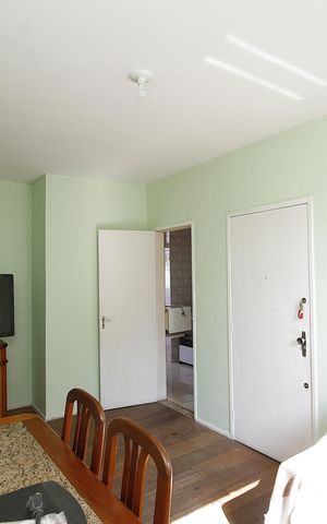 Apartamento para alugar com 80m², 2 quartos e 2 vagasSala