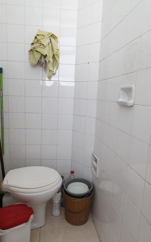 Apartamento para alugar com 80m², 2 quartos e 2 vagasBanheiro de serviço