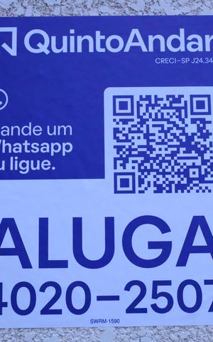 Apartamento à venda com 46m², 2 quartos e 1 vagaPlaca GRANDE instalada na fachada do condomínio, dia 11.08.2026 - Código SWRM-1590