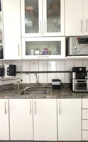 Apartamento à venda com 147m², 2 quartos e 2 vagasCozinha