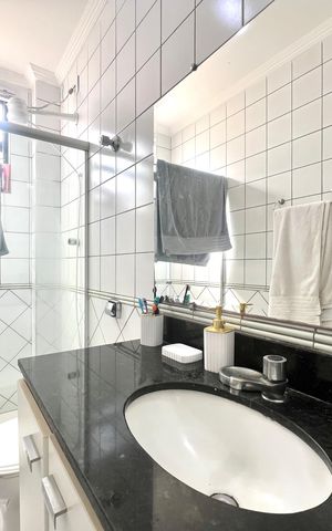 Apartamento à venda com 147m², 2 quartos e 2 vagasBanheiro Social