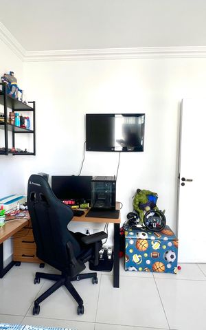 Apartamento à venda com 147m², 2 quartos e 2 vagasQuarto 2
