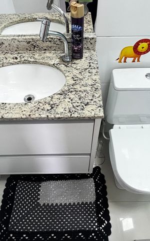 Apartamento para alugar com 196m², 2 quartos e 2 vagas Apartamento para alugar com 196m², 2 quartos e 2 vagasBanheiro da Suíte 2