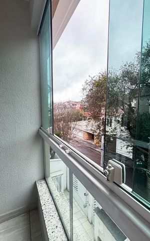 Apartamento para alugar com 196m², 2 quartos e 2 vagas Apartamento para alugar com 196m², 2 quartos e 2 vagasSala Varanda