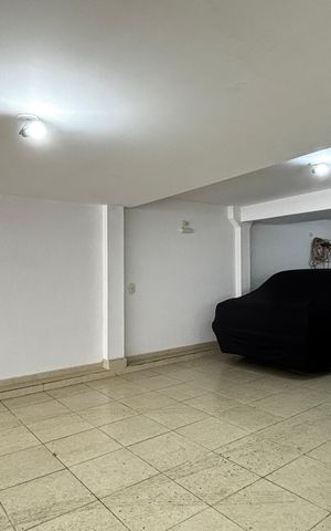 Apartamento para alugar com 196m², 2 quartos e 2 vagas Apartamento para alugar com 196m², 2 quartos e 2 vagasGaragem