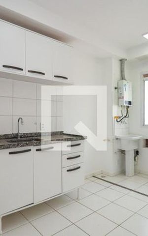 Apartamento à venda com 44m², 2 quartos e 1 vaga Apartamento à venda com 44m², 2 quartos e 1 vagaCozinha