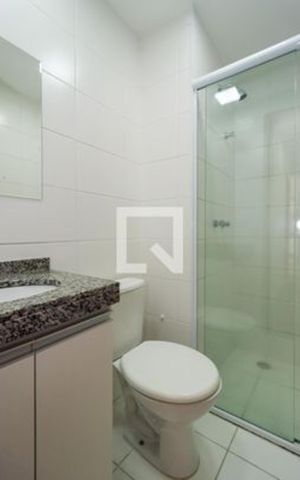 Apartamento à venda com 44m², 2 quartos e 1 vaga Apartamento à venda com 44m², 2 quartos e 1 vagaBanheiro
