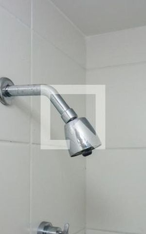 Apartamento à venda com 44m², 2 quartos e 1 vaga Apartamento à venda com 44m², 2 quartos e 1 vagaBanheiro