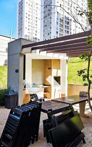 Apartamento à venda com 44m², 2 quartos e 1 vaga Apartamento à venda com 44m², 2 quartos e 1 vagaÁrea externa