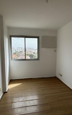 Apartamento à venda com 69m², 2 quartos e 1 vagaQuarto 2